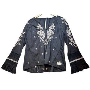 Odd Molly Women's V Neck Top Lace Long Sleeve Sz 2 Black White Embroidery Floral